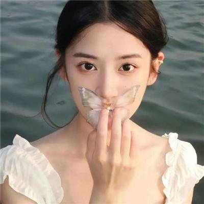 红色药丸
